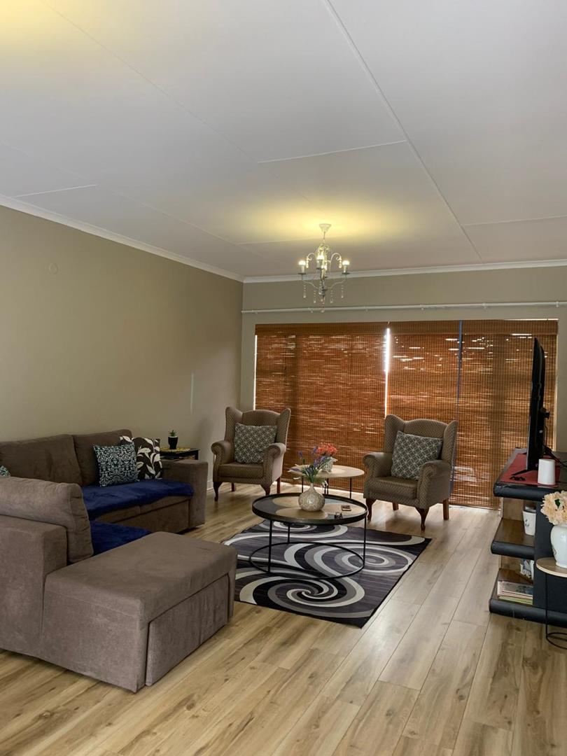 To Let 3 Bedroom Property for Rent in Mossel Bay Golf Estate Western Cape